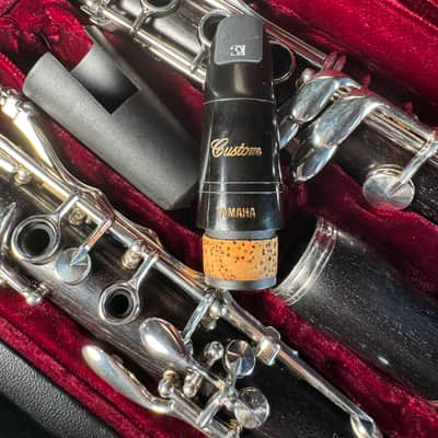 Yamaha YCL-650 Professional Bb Clarinet image 4