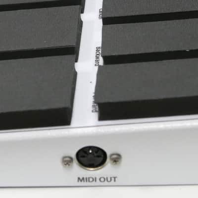 KAT Percussion MalletKAT Grand 8 4-Octave Keyboard Percussion Controller image 3