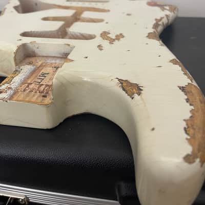 MJT body Aged Nitro Fender Stratocaster Olympic White over 3-Tone Burst reliced image 7