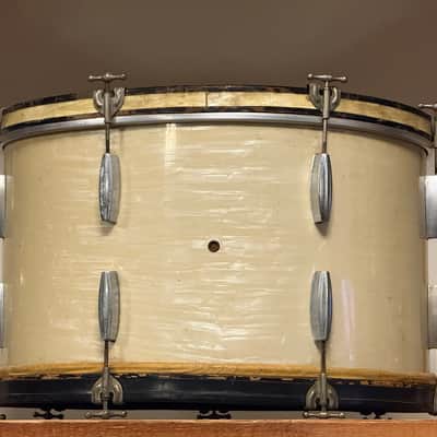 1940's Gretsch 24" BroadKaster White Marine Pearl 14x24 Bass Drum 3-ply image 3