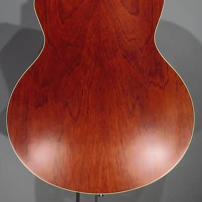 Godin 5th Avenue CW Kingpin II HB 2025/26 - Cognac Burst image 4