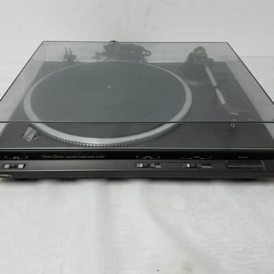 Vintage Technics SL-DD33 Direct Drive Automatic Turntable System image 1