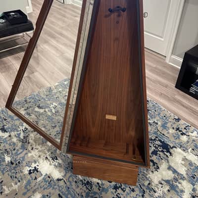 Acoustic Remedy ClimaCase - Triangle Floor Case with UV Filtering Glass 2015 - Walnut image 4