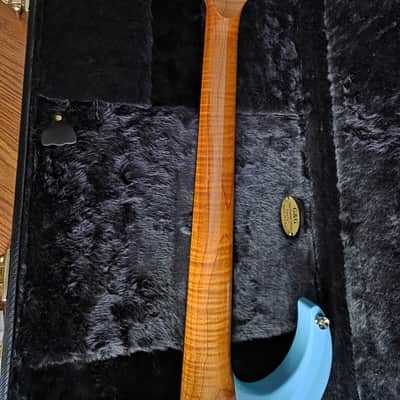 Abasi Guitars Emi 6 2024 - Miami blue image 4