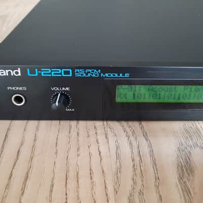Roland U-220 RS-PCM Sound Module 1989 - 1992 - Black image 3