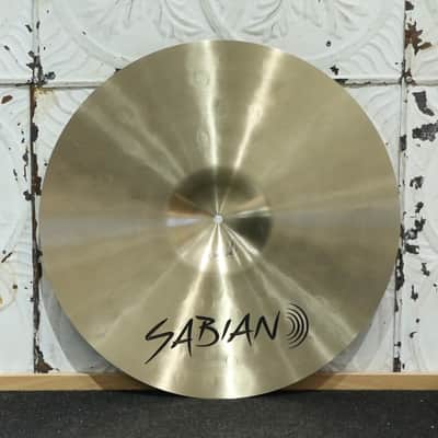 Sabian HHX Legacy Crash Cymbal 18in (1186g) image 2