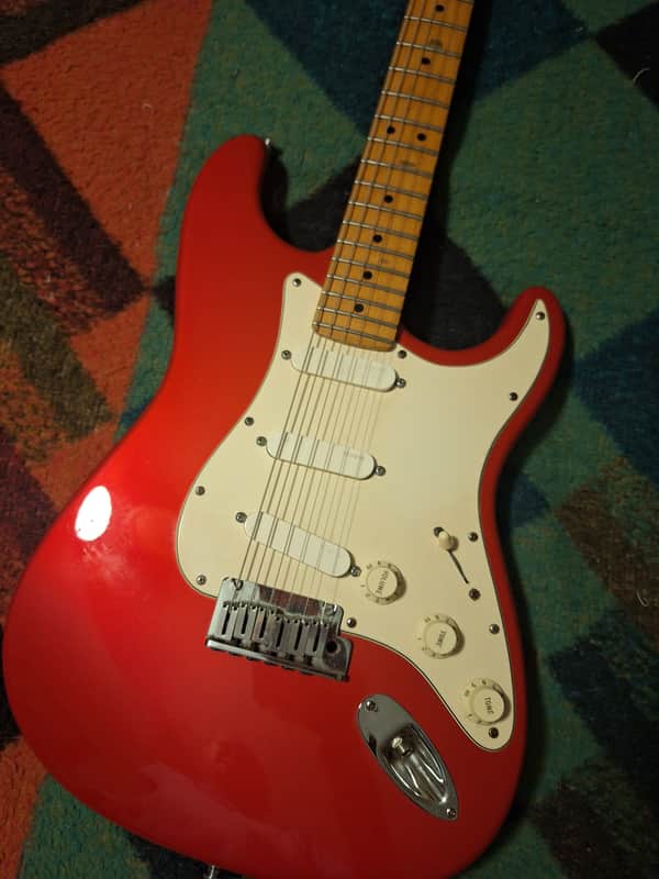 Fender Stratocaster plus 1989 - Frost Red
