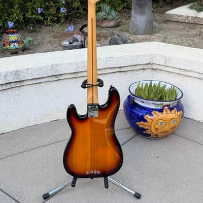 2002 Squier Standard Precision Bass Special P/J – 3-Color Sunburst - String-Through image 5