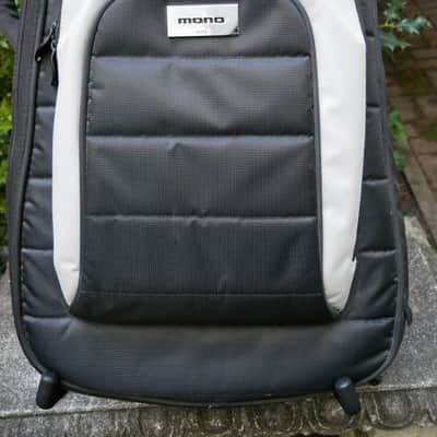 Mono M80-EB-BLK M80 Single Electric Bass Hybrid Gig Bag 2010s - Jet Black image 2