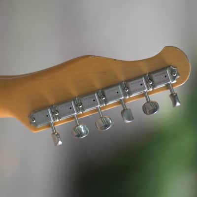 Del-Tone 50's T-Style Multibender, Light Aging - Pink Paisley image 5
