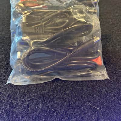 Fender Effects Engine Room LVL 5 Power Supply w/Cables & Manual image 6