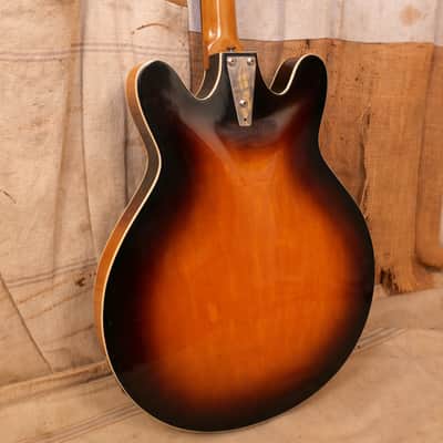 Coral Firefly 1967 Sunburst image 6