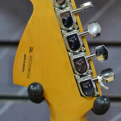 Fender Vintera II '70s Stratocaster Surf Green Electric Guitar & Deluxe Gig Bag image 5