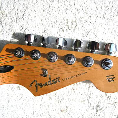 Fender Player Stratocaster Guitar, 2018, Mexico, Butterscotch Cream Finish, Excellent Condition image 3