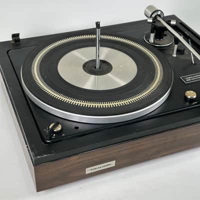 Elac Miracord 42 Vintage Turntable Realistic image 4