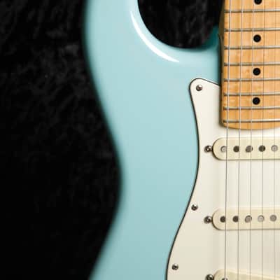 Fender Custom Shop Custom Classic Stratocaster Daphne Blue 2009 Pre-Owned image 8