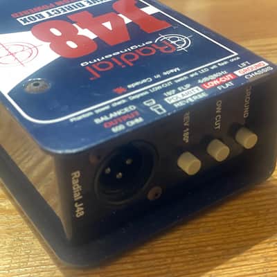 Radial J48 Active Direct Box 2010s - Blue image 2