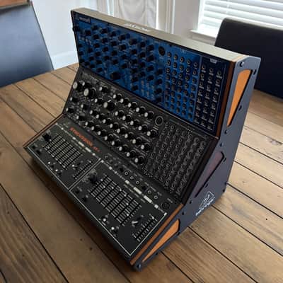Behringer 3-Tier Eurorack Stand image 5
