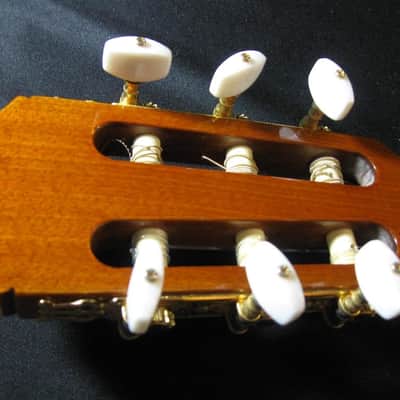 Alvarez Yairi CY116 Burled Mahogany/Cedar Top image 12
