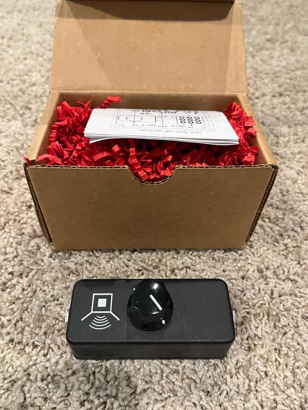 JHS Little Black Amp Box