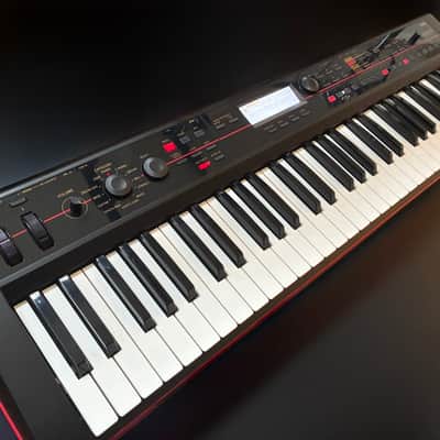 Korg KROSS 61-Key Music Workstation 2010s - Black