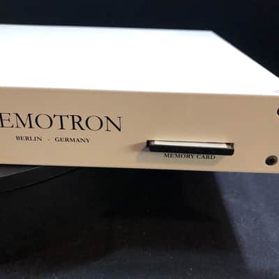 2005 - Rare - Manikin Electronic Memotron Rack / Mellotron revival CW image 3