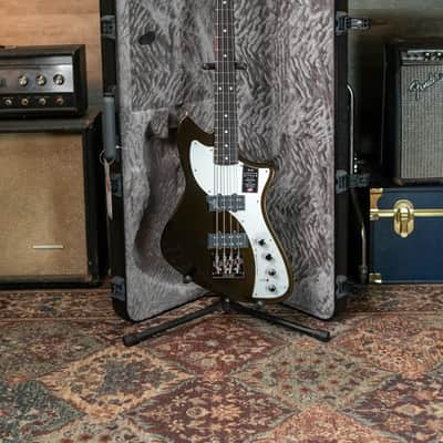 Fender American Ultra II Meteora Bass, Ebony Fingerboard - Texas Tea with Deluxe Molded Hardshell Case - Demo image 13