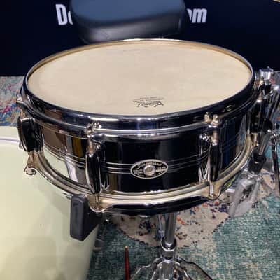 Slingerland - 5x14" Sound King, 8-Lug Snare Drum, with Trick Strainer 1974–1976 - Chrome Over Brass Shell. image 3