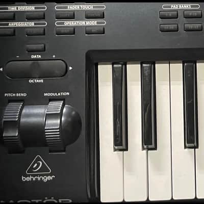 Behringer MOTÖR 61 61-Key USB MIDI Controller Keyboard 2010s - Standard image 2