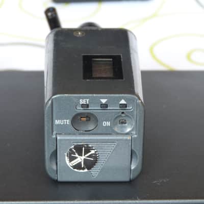 Sennheiser EW 100 w/ EM100 (790-822 MHz) image 4