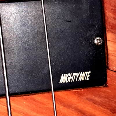 LOCAL PICKUP ONLY VEGAS>Peavey Patriot bass guitar 1986 - white, with factory yellow wood, and player modified with natural wood, NEEDS ELECTRONIC CONNECTION image 6