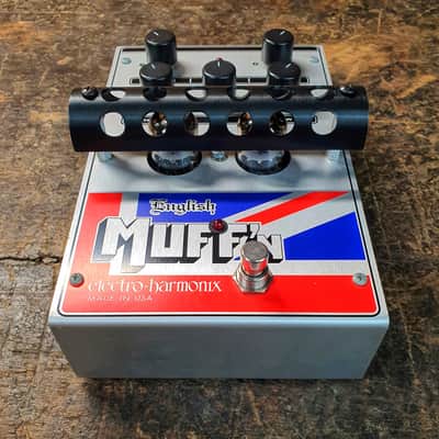 Electro-Harmonix English Muff'N Tube Distortion / Preamp 2005 - 2021 - Silver / Red / Blue image 2