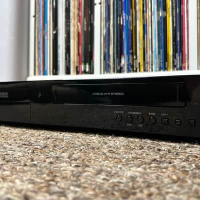 Samsung DVD-VR375 DVD/VCR Combo Player Recorder HDMI 1080p No Remote TESTED ✅ image 3