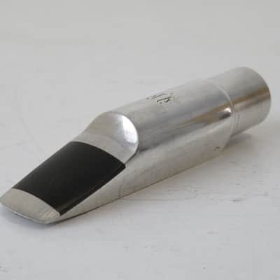Yanagisawa Metal Alto Sax 7 Mouthpiece with Lig, Cap and Pouch image 2