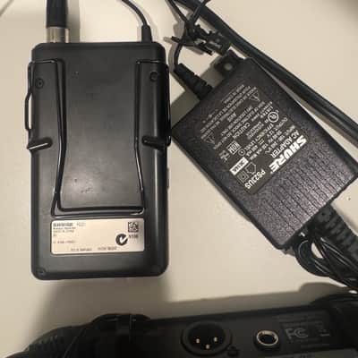 Shure PGXD14/93 Wireless Microphone System with WL93 Lavalier (Band X8: 902 - 928 MHz) 2022 - Present - Black image 4