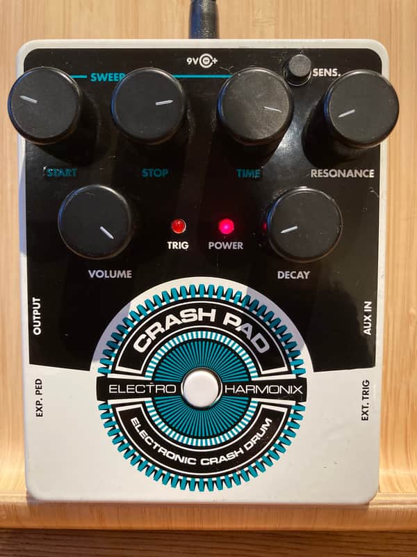Electro-Harmonix Crash Pad Analog Drum Synth 2015 - Present - Black / White / Teal image 1