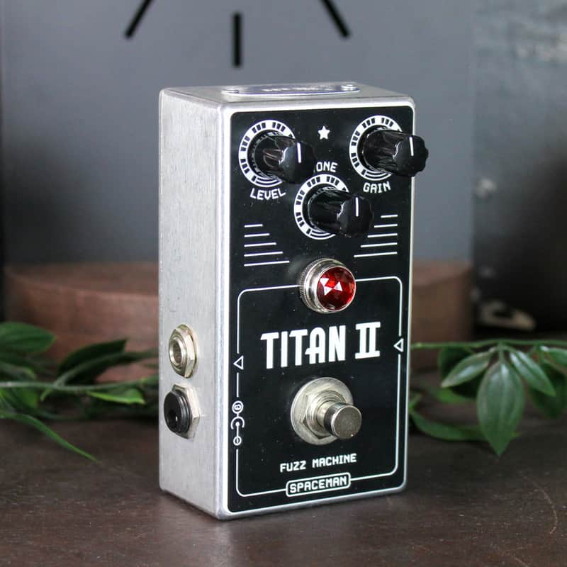 Preowned Spaceman Effects Titan II Fuzz Machine Pedal - Limited Run #332 of 333 - Silver image 1