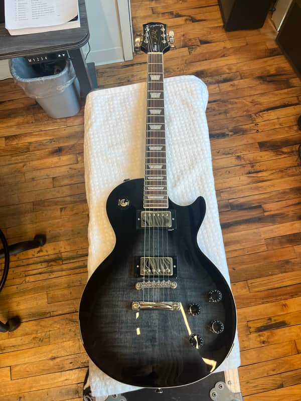 Epiphone Les Paul Tribute Plus