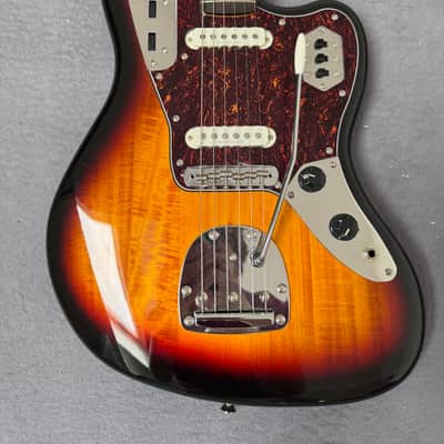 Squier Vintage Modified Jaguar with Rosewood Fretboard 2014 - 3-Color Sunburst image 2