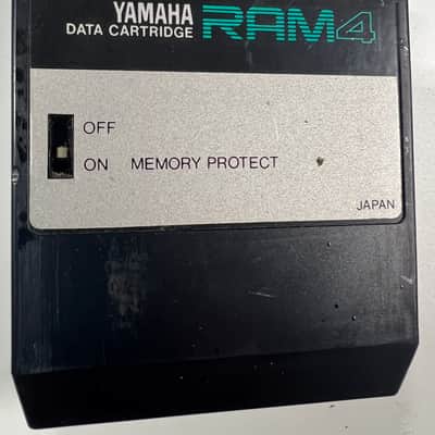 Yamaha DX7s - With Cartridge and Roadcase - FREE SHIPPING image 5