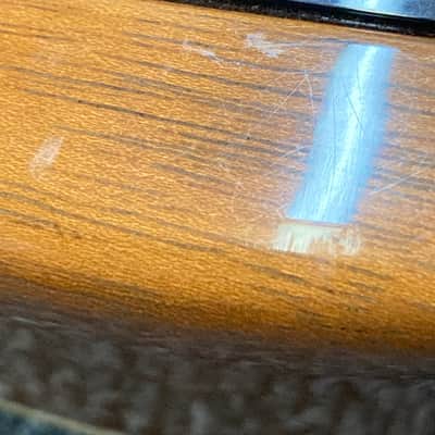 Gibson Les Paul Classic 2021 - Honeyburst image 15