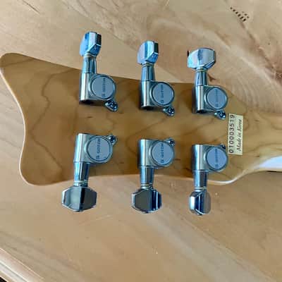Danelectro Danelectro Mod 6 HSS Made in Korea Rare an in even more rare white 2000ish era 2000ish - White/brown image 10