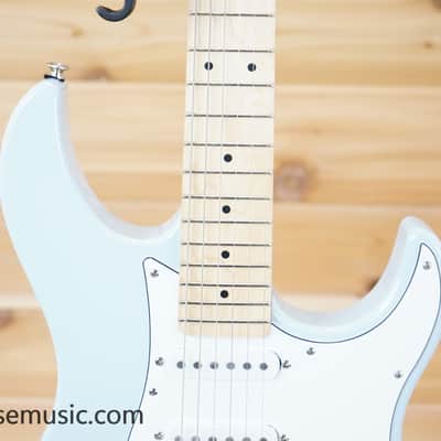 Yamaha PAC112VM-ICB Pacifica HSS - Ice Blue image 3