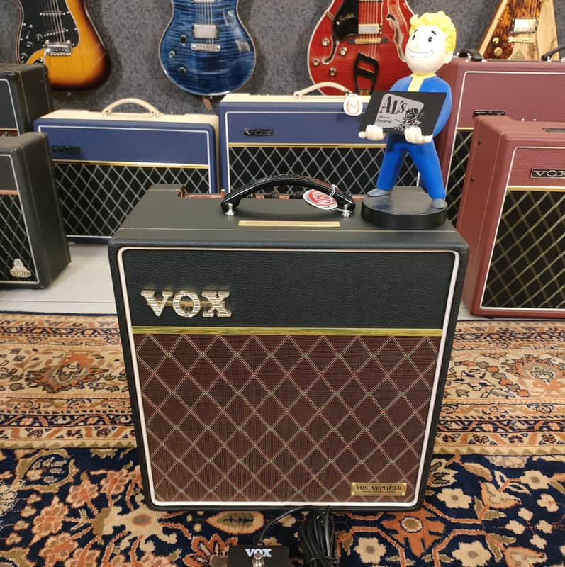 Vox AC4HW1 Hand-Wired 4-Watt 1x12" Celestion Greenback Guitar Comb image 1