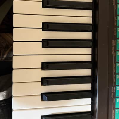 Yamaha DX7 digital fm synthesizer image 9