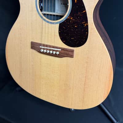 Martin 000-X2E Brazilian Auditorium Acoustic-Electric Guitar Natural w/ Gig Bag (009) image 4