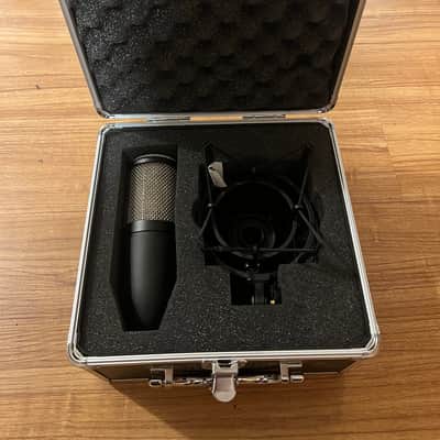AKG P220 Large Diaphragm Cardioid Condenser Microphone 2010s - Black image 1