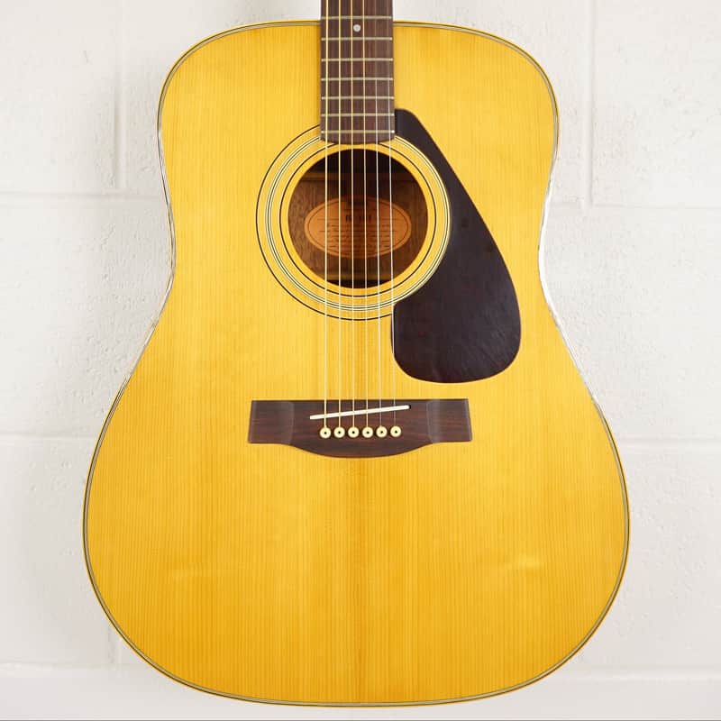 Yamaha FG-151