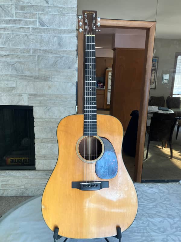 Martin D-18 1940 - Natural