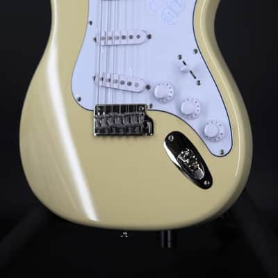 PRS SE Silver Sky - Moon White image 4